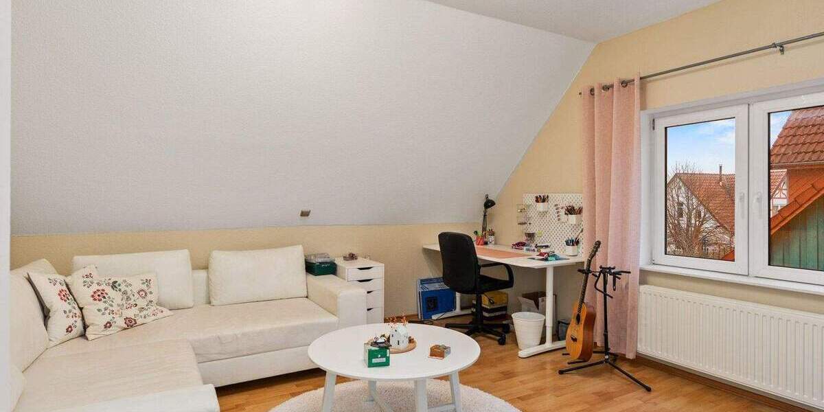 Einfamilienhaus Bassum Osterbinde - 9 Zimmer, 244 m&sup2;, 415.000&euro; | Angebot:25796677