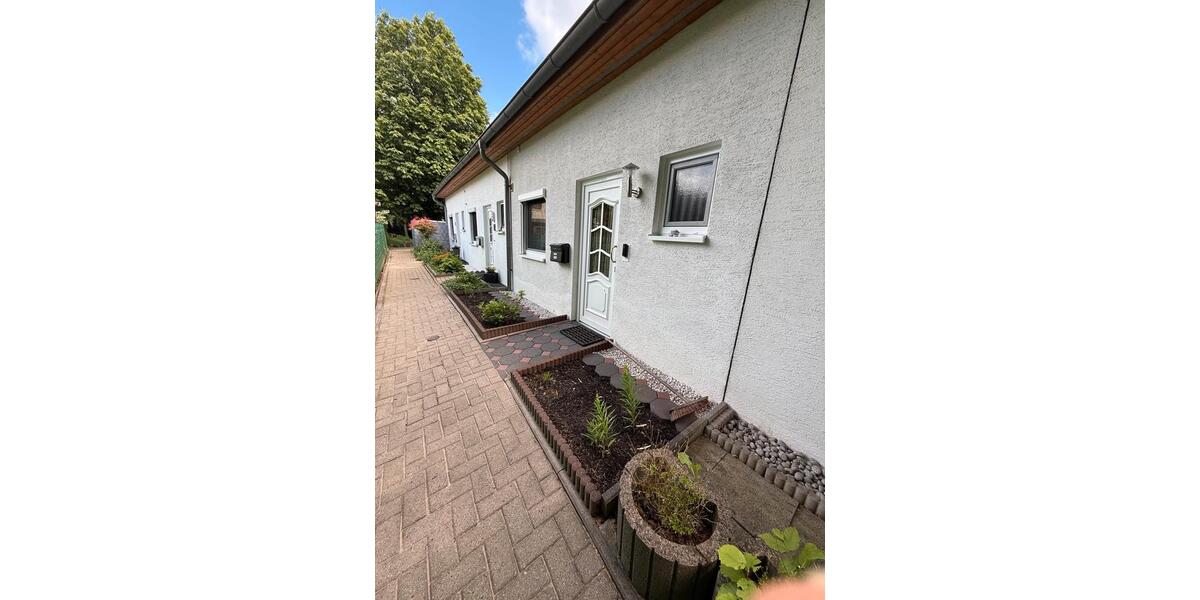 Reihenhaus Bremen Huchting - 5 Zimmer, 100 m&sup2;, 300.000&euro; | Angebot:27068343