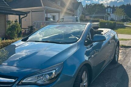 Opel Cascada 146.800 km 7.450 &euro; Bremen 28277