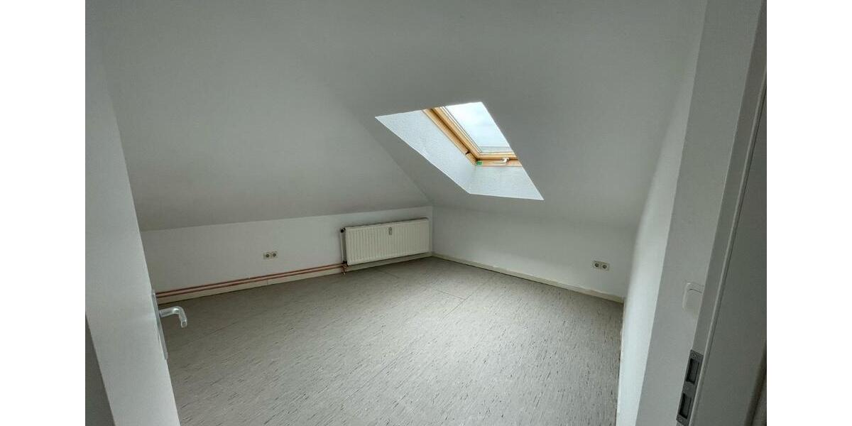 Dachgeschoßwohnung Bremen Burglesum - 3 Zimmer, 61 m&sup2;, 660&euro; | Angebot:26579939