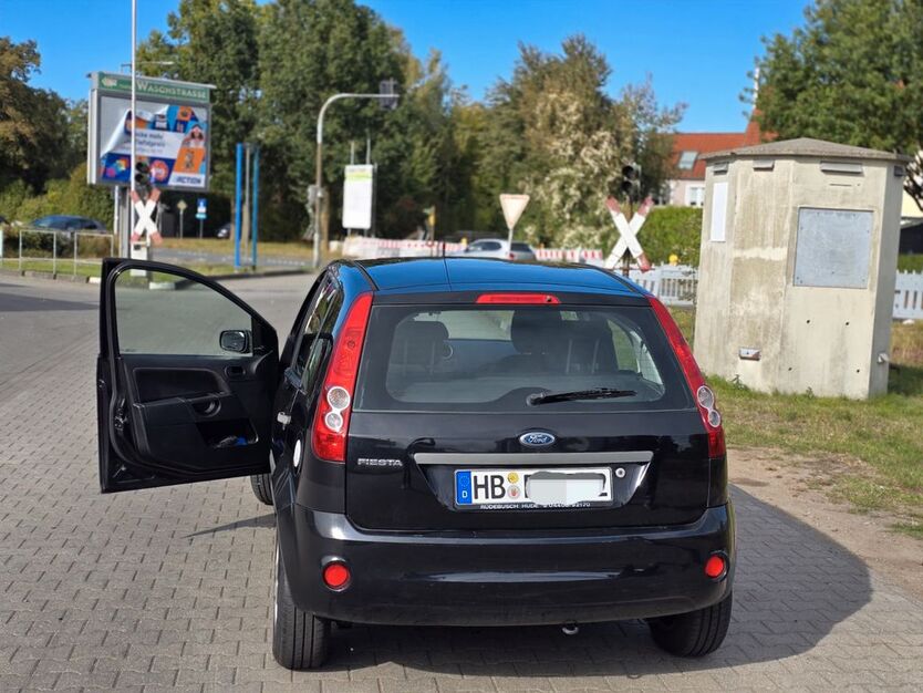 Ford Fiesta 256.000 km 1.750 € Bremen 28259