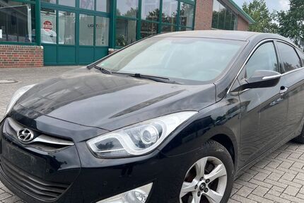 Hyundai i40 160.000 km 3.499 &euro; Ganderkesse 27777