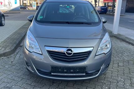 Opel Meriva 166.000 km 2.899 &euro; Bremen 28199