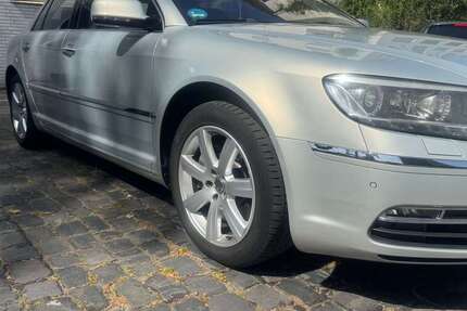 VW Phaeton 203.000 km 10.950 &euro; Bremen 28259