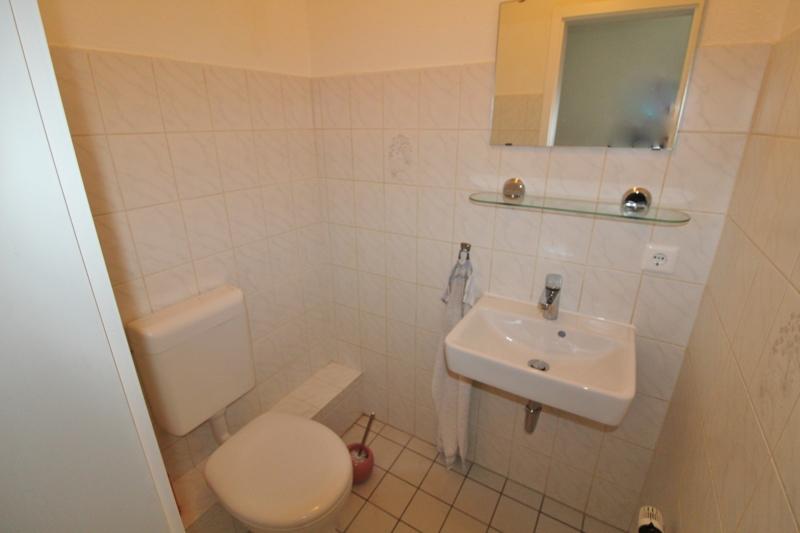 Dachgeschoßwohnung Weyhe - 2.5 Zimmer, 65 m&sup2;, 750&euro; | Angebot:24659328