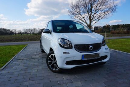 Smart ForFour 74.034 km 10.200 &euro; Ganderkesee 27777