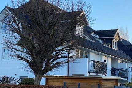 Helle 3 - Zimmer - Wohnung mit Balkon und Tiefgaragenstellplatz 3 zimmer