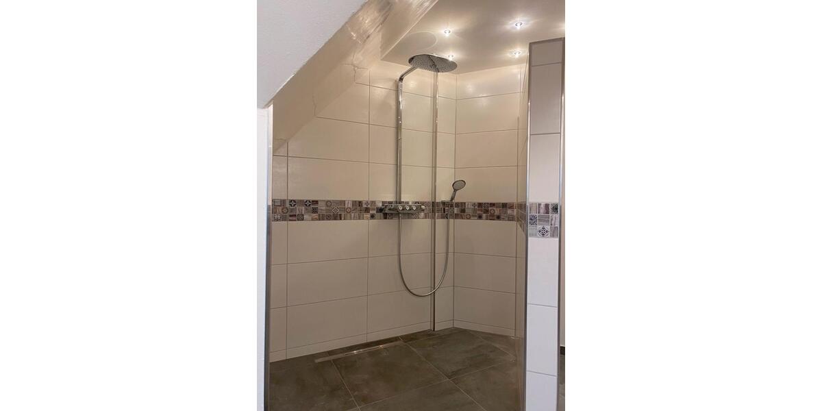 Dachgeschoßwohnung Ottersberg - 3 Zimmer, 110 m&sup2;, 600&euro; | Angebot:25057168