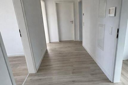 Wohnung Lemwerder - 4 Zimmer, 95 m&sup2;, 1.000&euro; | Angebot:26040409