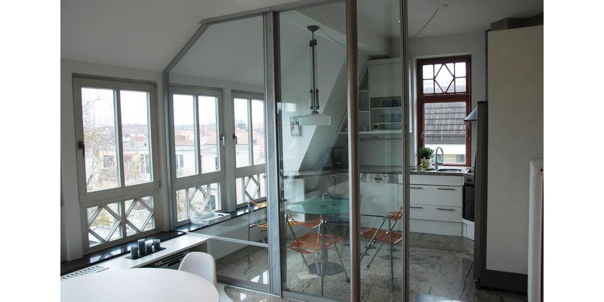 Exklusive möblierte Penthousewohnung am Osterdeich 2 zimmer