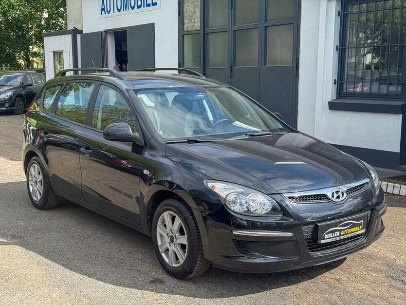 i30
