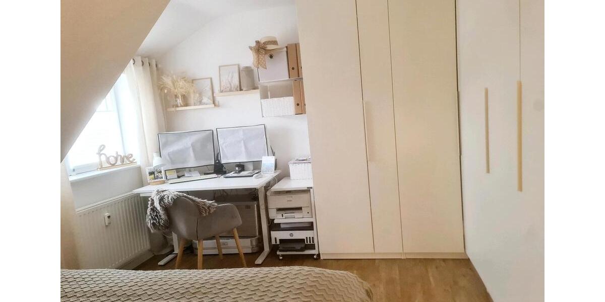 Dachgeschoßwohnung Bremen Hemelingen - 3 Zimmer, 71 m&sup2;, 695&euro; | Angebot:24840105