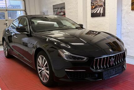 Maserati Ghibli 91.300 km 42.900 € Bremen 28207
