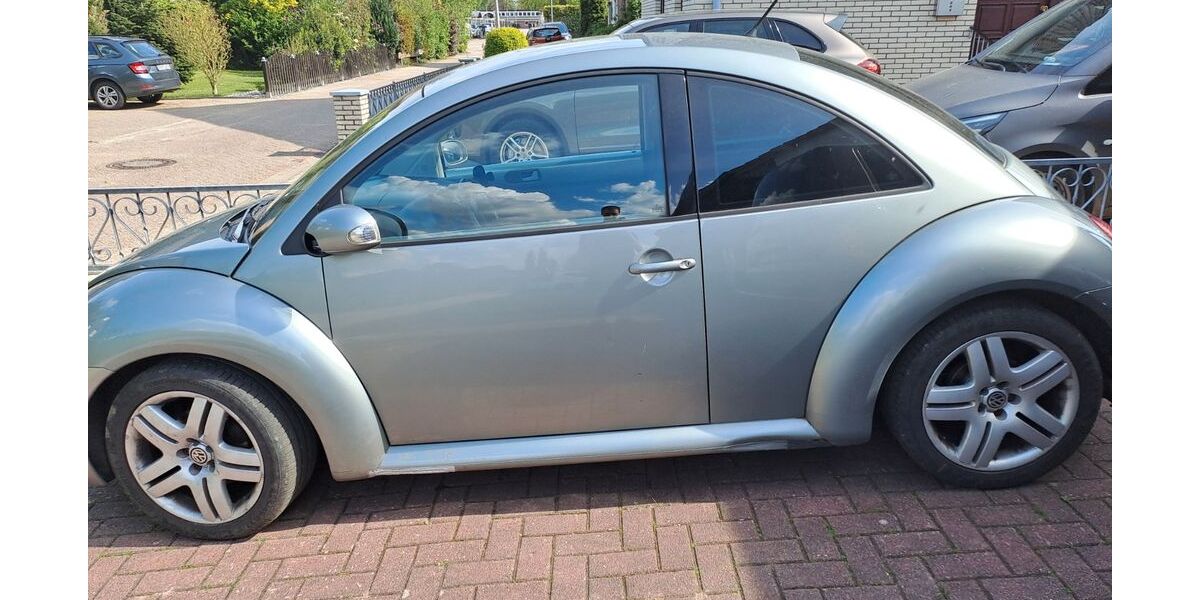 VW New Beetle 298.036 km 2.200 &euro; Berne 27804