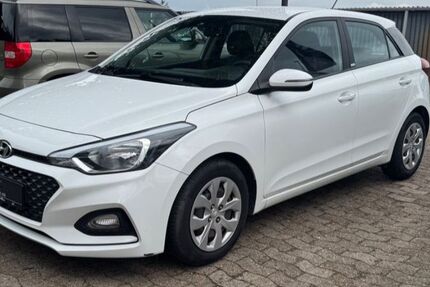 Hyundai i20 128.000 km 7.999 &euro; Ritterhude 27721