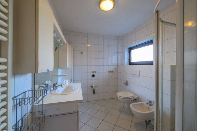 Mehrfamilienhaus, Wohnhaus Delmenhorst Bungerhof - 8 Zimmer, 250 m&sup2;, 489.000&euro; | Angebot:26930441
