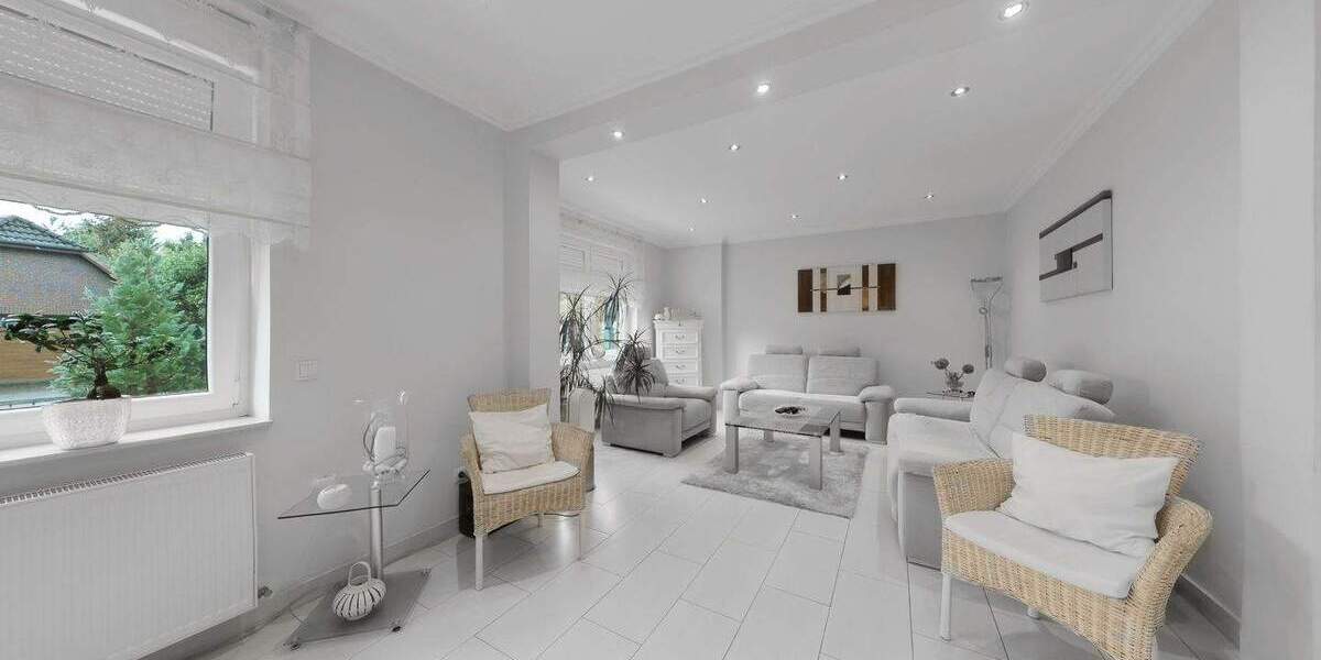 Mehrfamilienhaus, Wohnhaus Bremen Hemelingen - 9 Zimmer, 258 m&sup2;, 669.000&euro; | Angebot:25821424