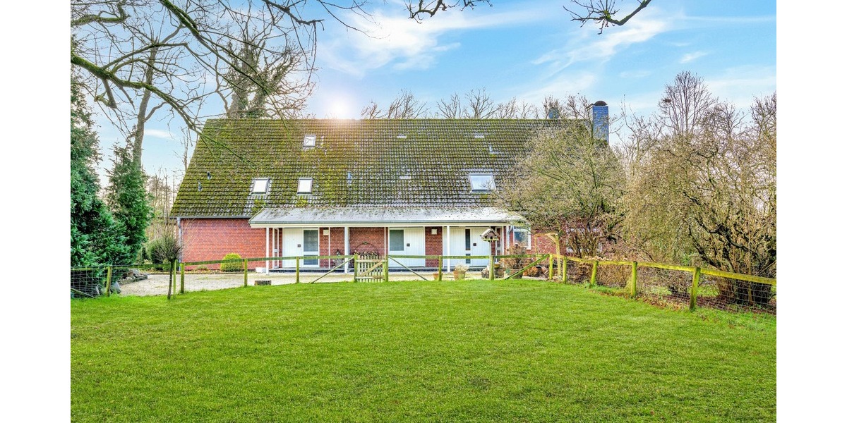 Einfamilienhaus Oyten Oyterdamm - 7 Zimmer, 392 m&sup2;, 485.000&euro; | Angebot:25862502