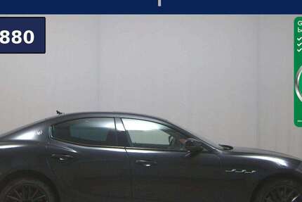 Maserati Ghibli 81.390 km 30.680 &euro; Bremen 28279
