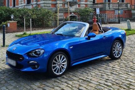 Fiat 124 Spider 33.754 km 21.880 &euro; Oyten 28876