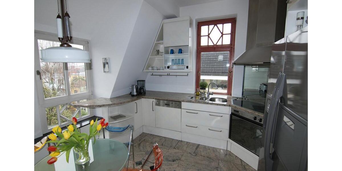 Exklusive möblierte Penthousewohnung am Osterdeich 2 zimmer