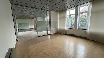 LADENFLÄCHE 261QM INKL. 100QM KELLER MIT KÜCHE, WC 3 zimmer