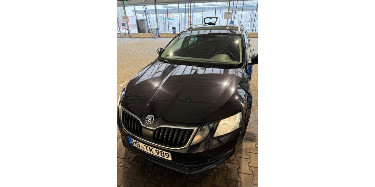 Skoda Octavia 155.451 km 17.400 &euro; Bremen 28777