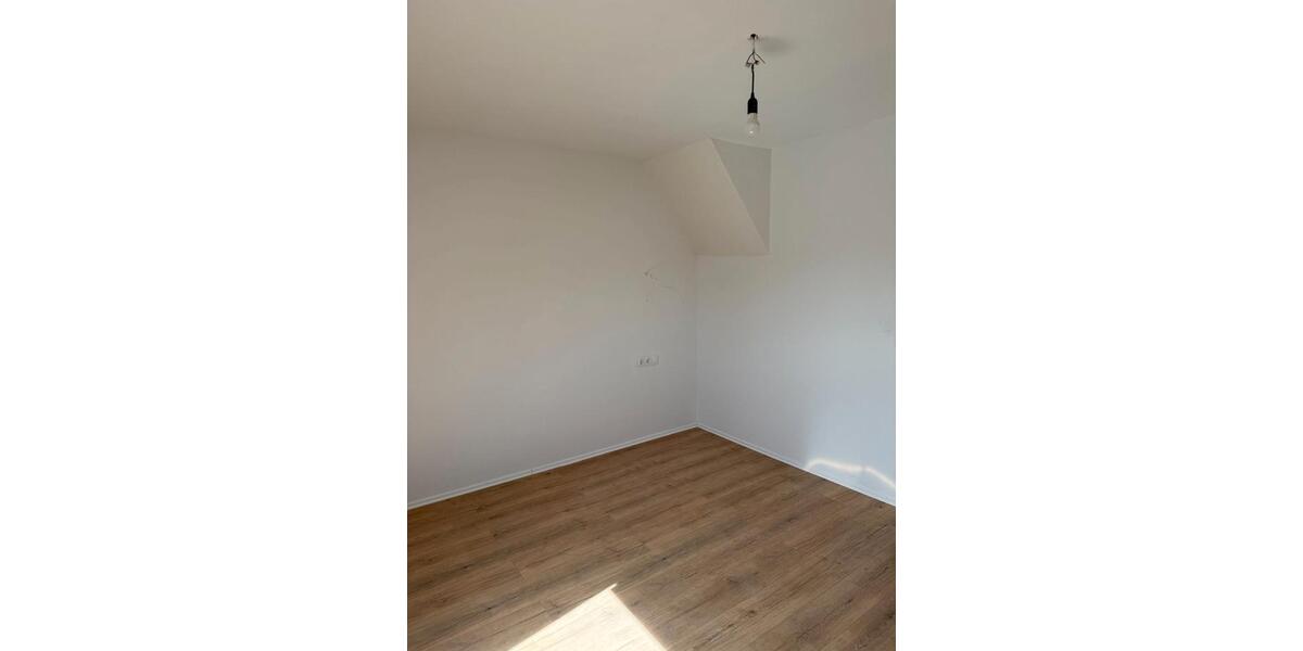 Reihenhaus Delmenhorst Bungerhof - 5 Zimmer, 98 m&sup2;, 275.000&euro; | Angebot:27269837