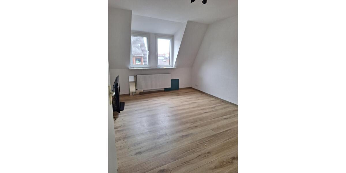 Etagenwohnung Bremen Walle - 3 Zimmer, 65 m&sup2;, 450&euro; | Angebot:25691962