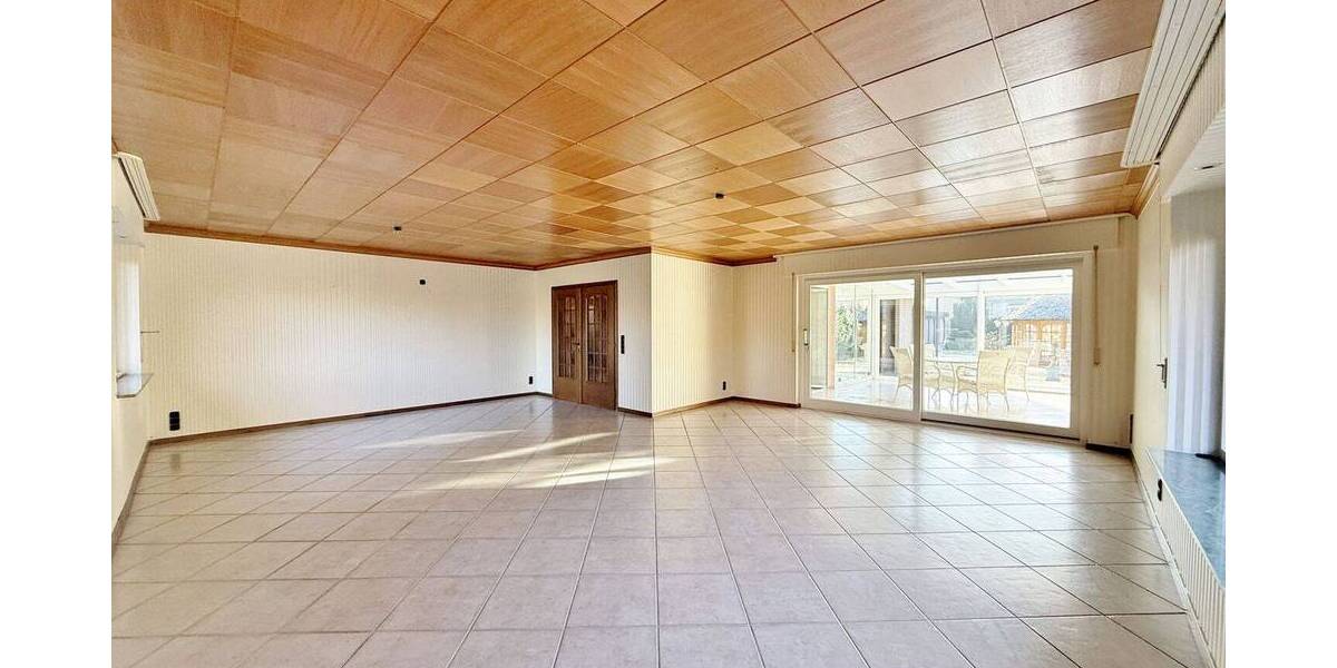 Einfamilienhaus Stuhr Brinkum - 5 Zimmer, 250 m&sup2;, 649.000&euro; | Angebot:26189530