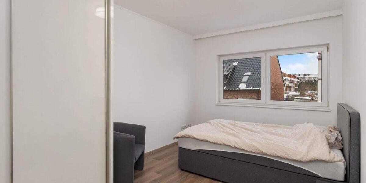 Mehrfamilienhaus, Wohnhaus Bremen Gröpelingen - 8 Zimmer, 339 m&sup2;, 649.000&euro; | Angebot:25770428