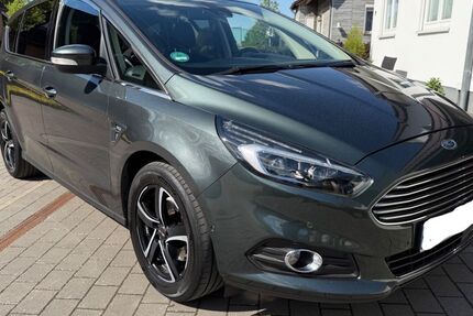 Ford S-Max 145.628 km 13.000 &euro; Syke 28857