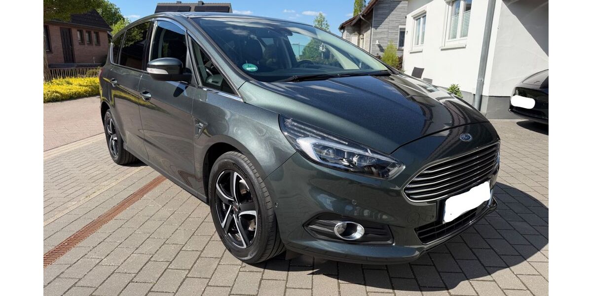 Ford S-Max 145.628 km 13.000 &euro; Syke 28857