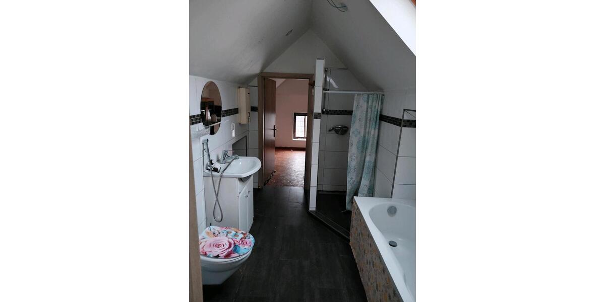 Wohnung zu vermieten 4 zimmer