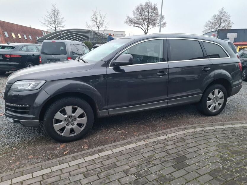 Q7