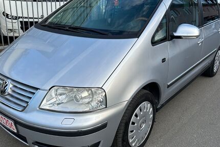 VW Sharan 238.600 km 5.440 &euro; Bremen 28215