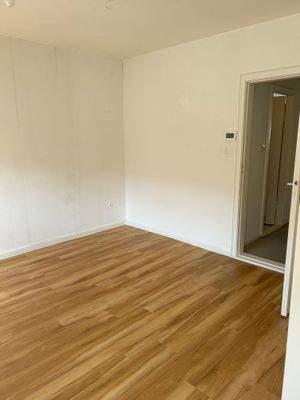 Dachgeschoßwohnung Bremen Neustadt - 1.5 Zimmer, 25 m&sup2;, 440&euro; | Angebot:26033551