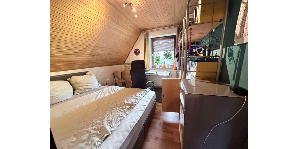 Einfamilienhaus Schwanewede / Neuenkirchen Neuenkirchen - 8 Zimmer, 239 m&sup2;, 319.000&euro; | Angebot:24825783