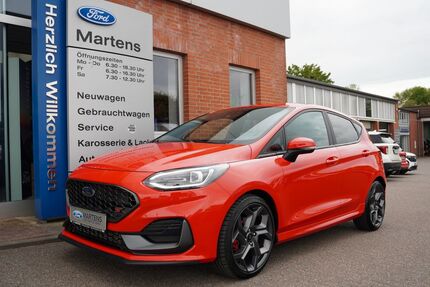 Ford Fiesta 18.156 km 23.990 &euro; Achim-Embsen 28832