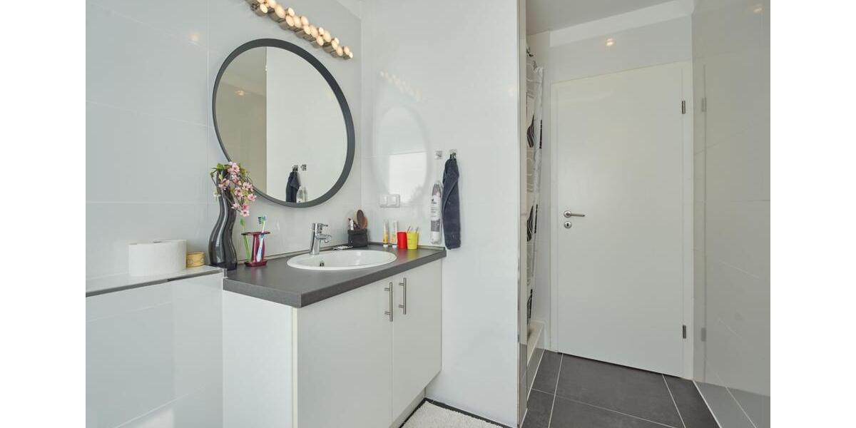 Reihenhaus Bremen Obervieland - 4 Zimmer, 123 m&sup2;, 429.000&euro; | Angebot:26897783