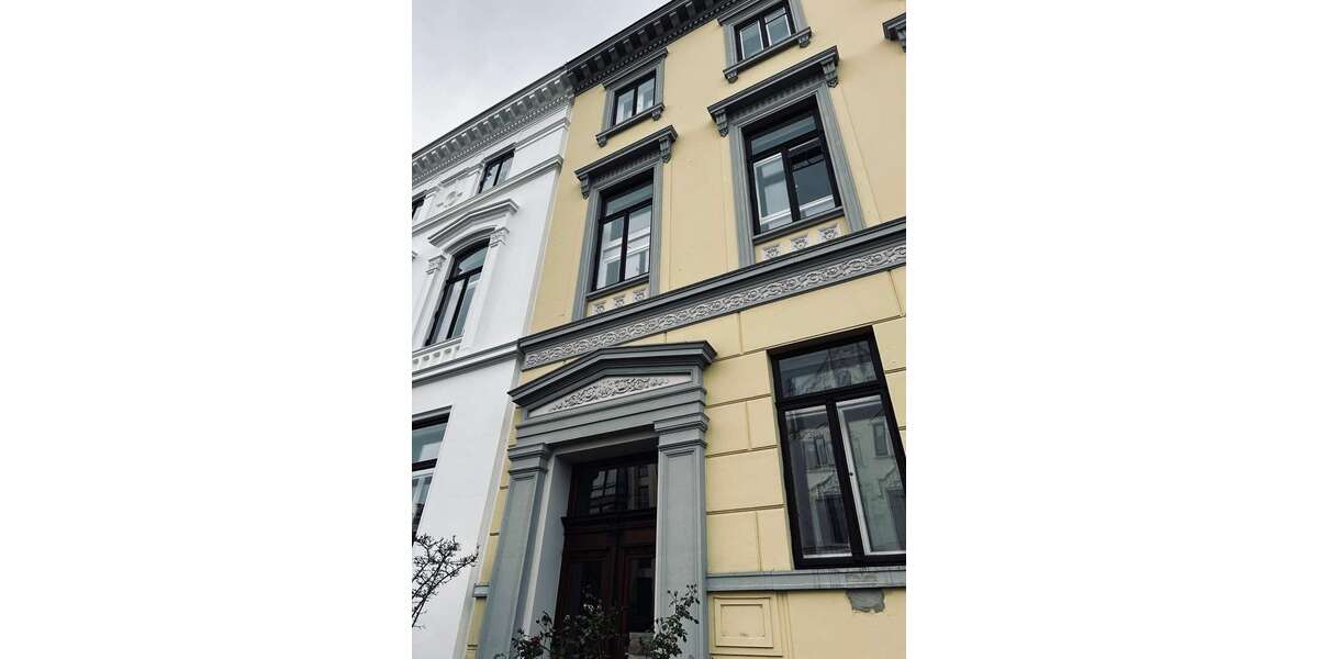 Etagenwohnung Bremen Mitte - 5 Zimmer, 145 m&sup2;, 2.100&euro; | Angebot:27031353