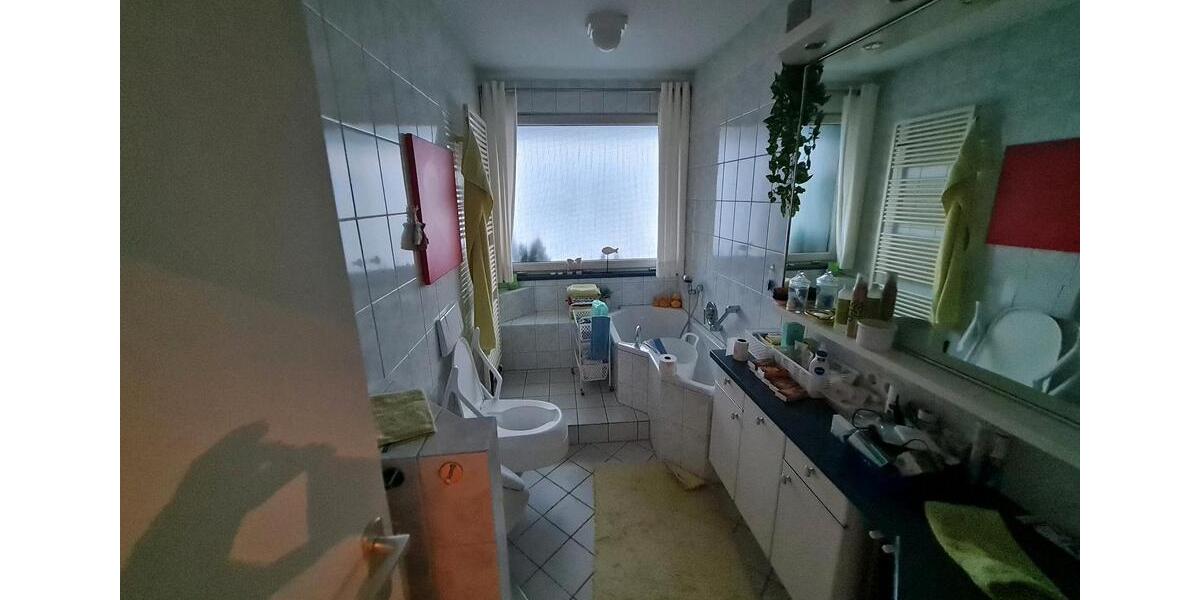 Etagenwohnung Bremen Blumenthal - 4 Zimmer, 95 m&sup2;, 1.200&euro; | Angebot:24805164