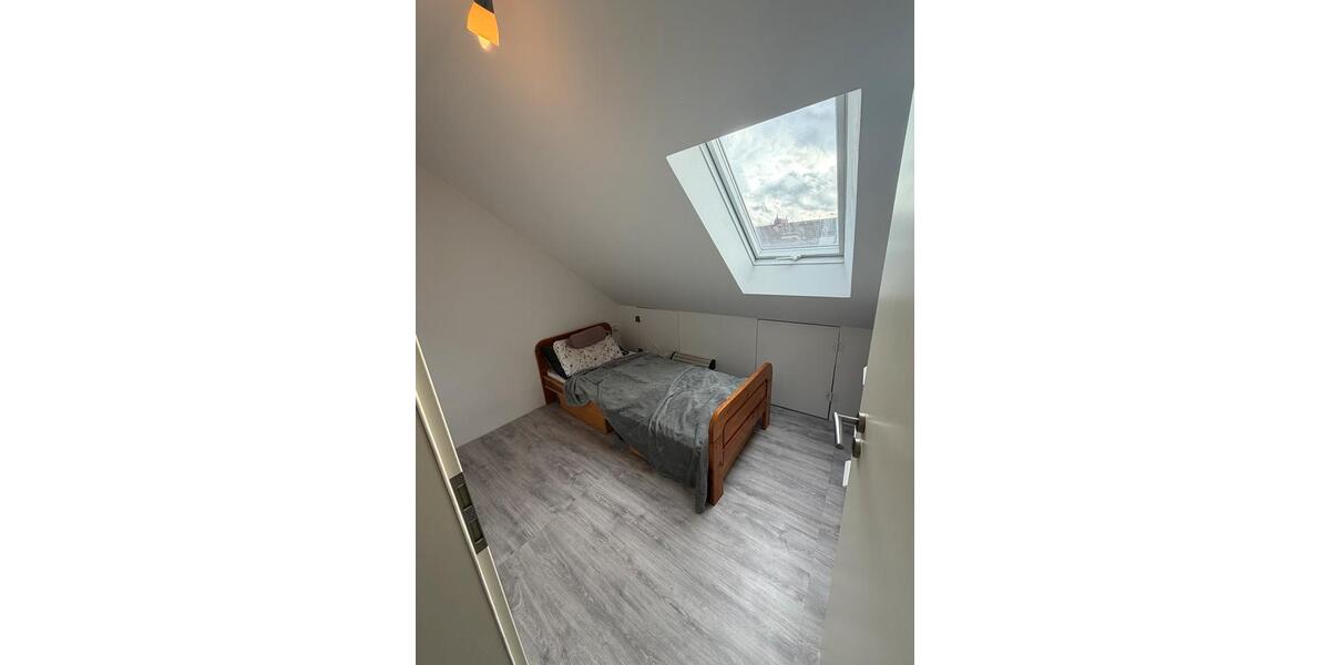 Dachgeschoßwohnung Bremen Walle - 3 Zimmer, 47 m&sup2;, 670&euro; | Angebot:25254041