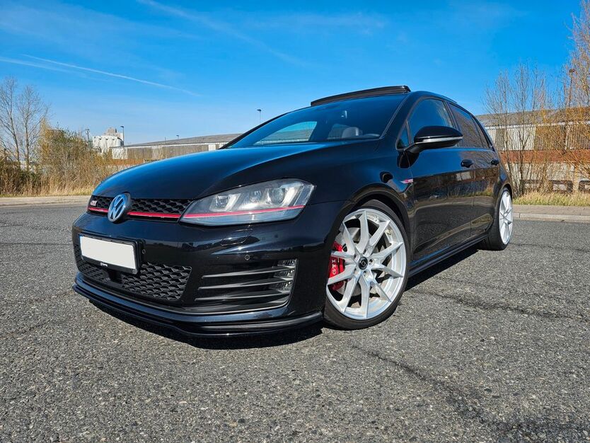 VW Golf 169.000 km 17.950 € Bremen 28217