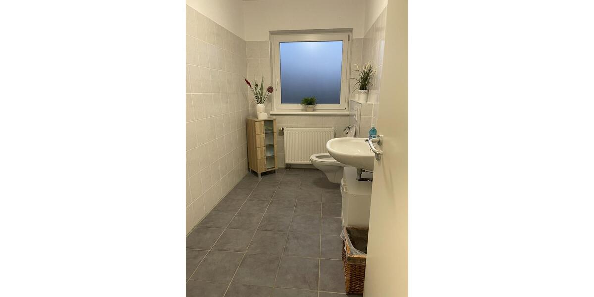 Büro-Praxisräume Nähe OHZ Netzzentrum, 182m² zimmer