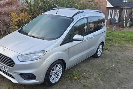 Ford Tourneo Courier 11.411 km 14.000 &euro; Ritterhude 27721