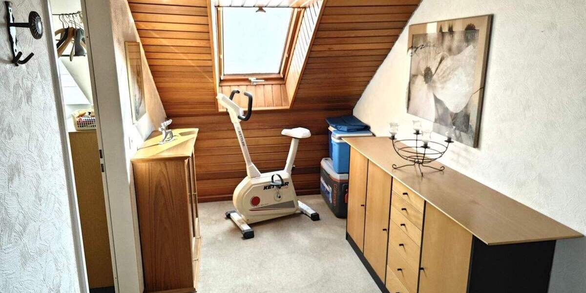 Reihenmittelhaus Bremen Burg-Grambke - 5 Zimmer, 120 m&sup2;, 299.000&euro; | Angebot:25645397