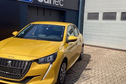 Peugeot 208 57.100 km 12.990 &euro; Bremen 28309