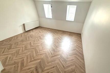 Wohnung Bremen Östliche Vorstadt - 2 Zimmer, 65 m&sup2;, 980&euro; | Angebot:24877851