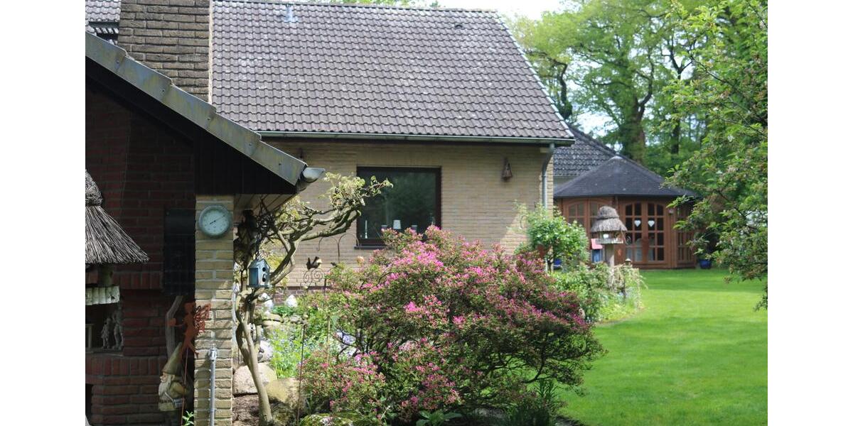 Einfamilienhaus Hude (Oldenburg) - 6 Zimmer, 206 m&sup2;, 549.000&euro; | Angebot:27081609